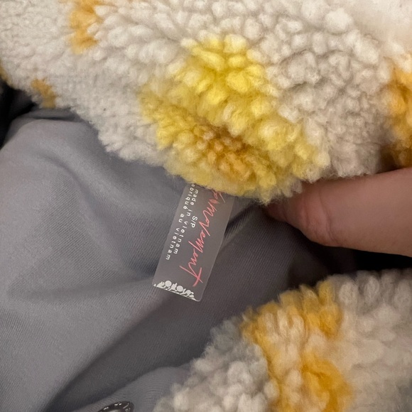 NWT Free People Hit The Slopes Printed Fleece Pullover - Picture 4 of 7